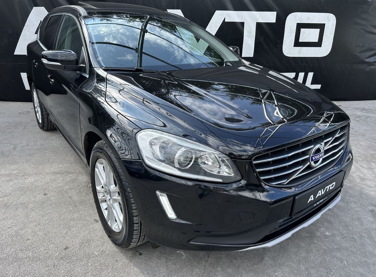 Zunanja slika - Volvo XC60 - D4 A AWD  Momentum-PANORAMA+GRET.SEDEŽEV-BIXENON - 2