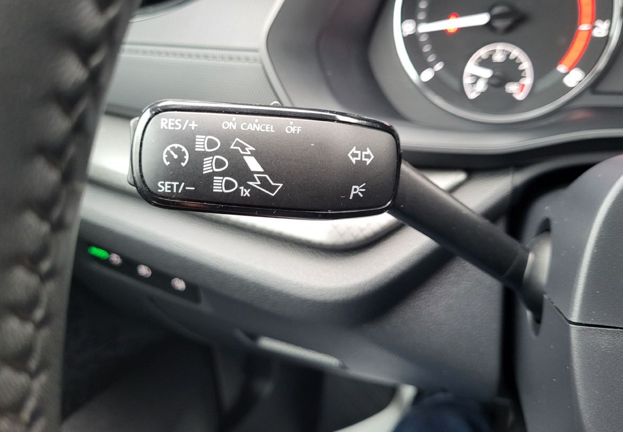 Zunanja slika - Škoda Octavia - 1.0 TSI slo-1 last-tov.gar-alu-pdc-el.paket-acc-.. - 14