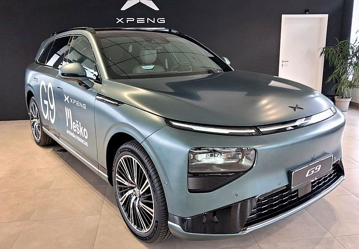 Zunanja slika - Xpeng G9 - PERFORMANCE AWD KAITOKE MAT GREEN - 3