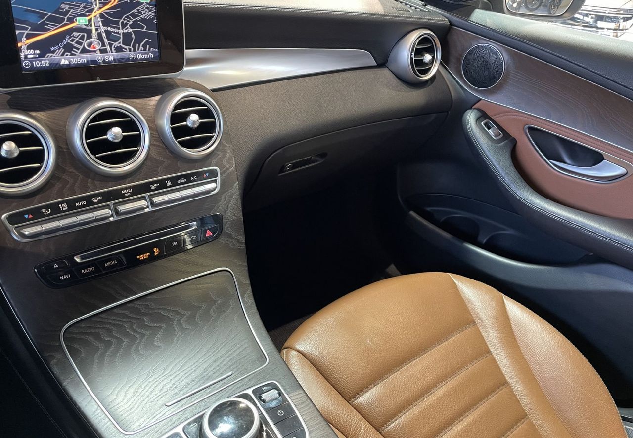 Zunanja slika - Mercedes-Benz GLC-Razred - GLC coupe GLC350e-4MATIC-360KAMERA-EXCLUSIVE-PANO-USNJE-LED - 12