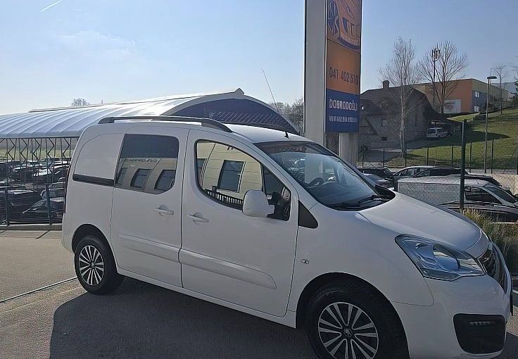 Zunanja slika - Peugeot Partner - ACTIVE Tepee1.6 1.6 BlueHDi 100... - 5
