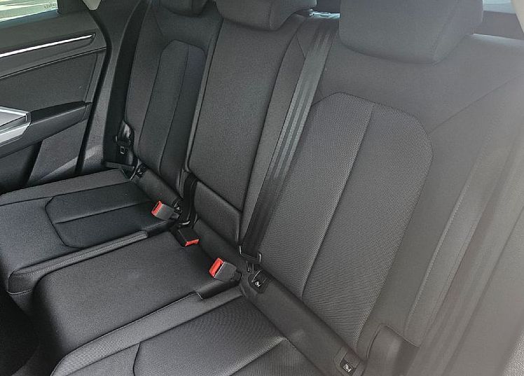 Zunanja slika - Audi Q3 - 35 TDI 150ks °S-TRONIC°°LED° °VIRTUAL° ALU - 12