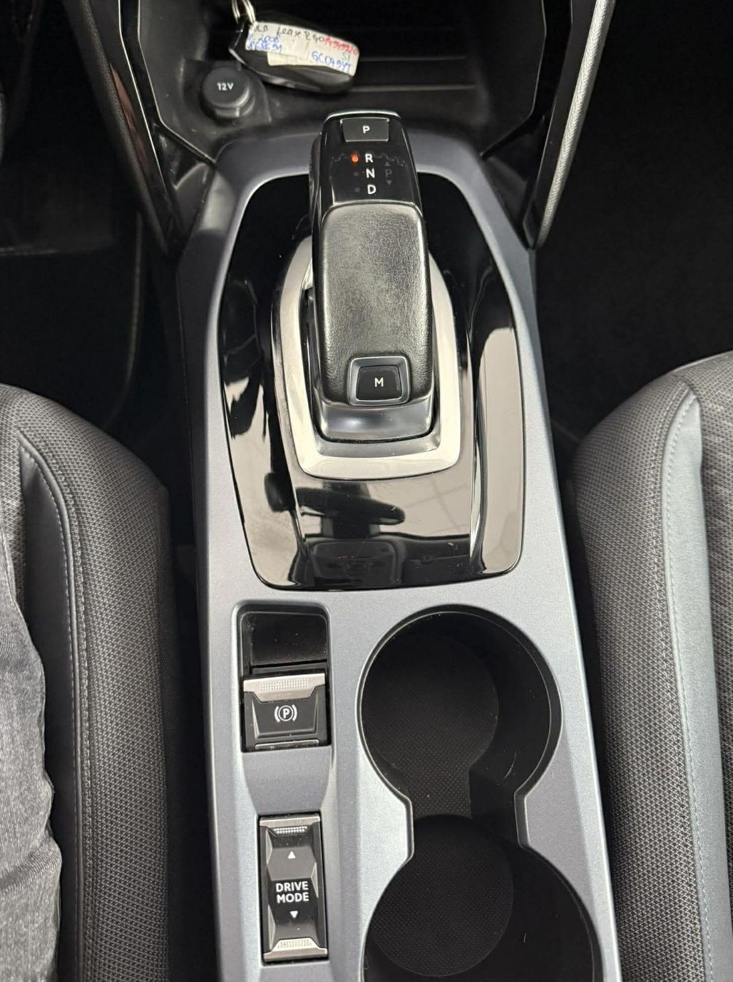 Zunanja slika - Peugeot 2008 - 1.5 BLUEHDI 130 ALLURE.KAMERA.LED.USNJE.NAVI.AUT. - 11