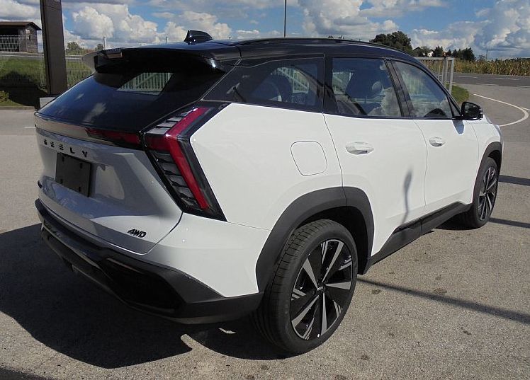 Zunanja slika - Geely StarRay - 2.0 TD 8A T AWD GF+ - 3