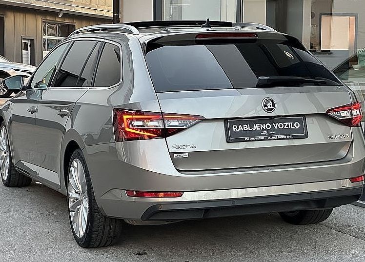 Zunanja slika - Škoda Superb - Combi 2.0 TSI L K DSG - 4