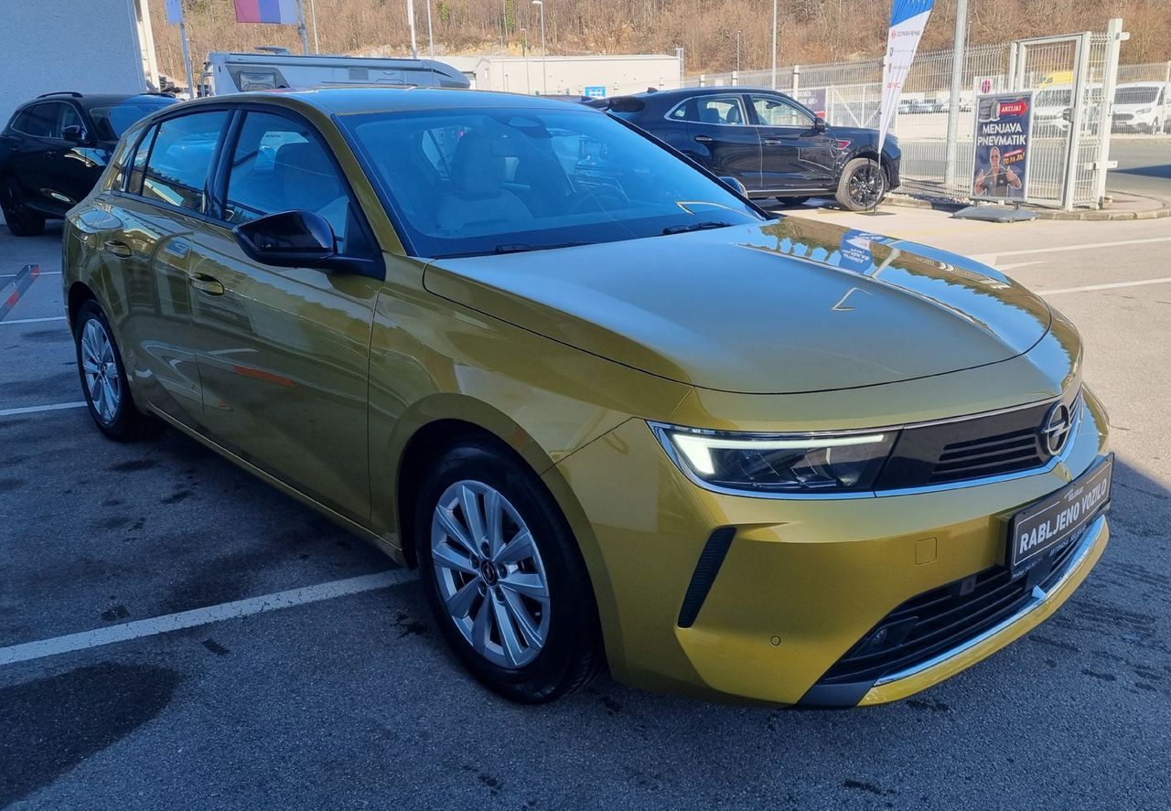 Zunanja slika - Opel Astra - 1.2 TURBO 96KW - ODLIČNO OHRANJENO-POTRJENA KNJIGA - 3