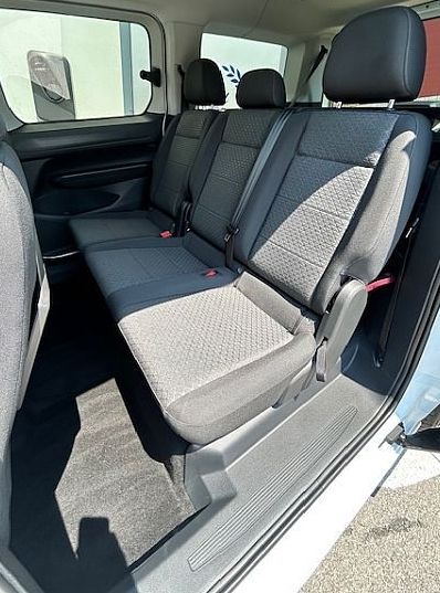 Zunanja slika - Ford Tourneo Connect - 2.0 TDCi EcoBlue 90kW A7 - TITANIUM L2 - 6