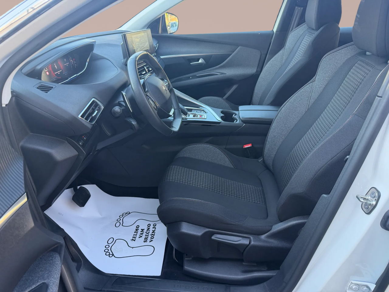 Zunanja slika - Peugeot 3008 - 1,5 BlueHDI 130 S&S Avt. - 9