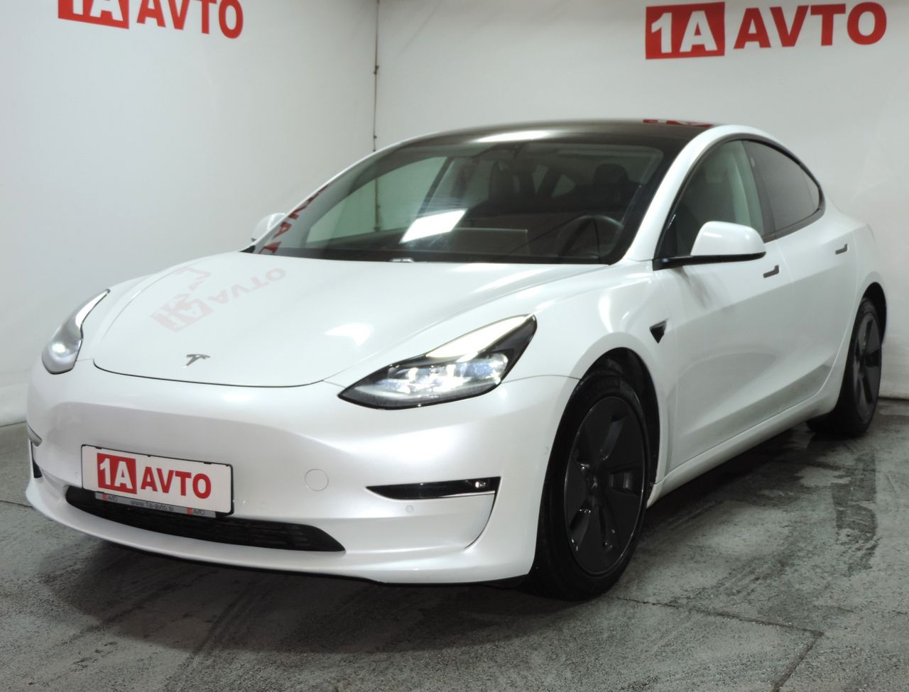 Zunanja slika - Tesla Model 3 - LONG RANGE DUAL MOTOR AWD - 1