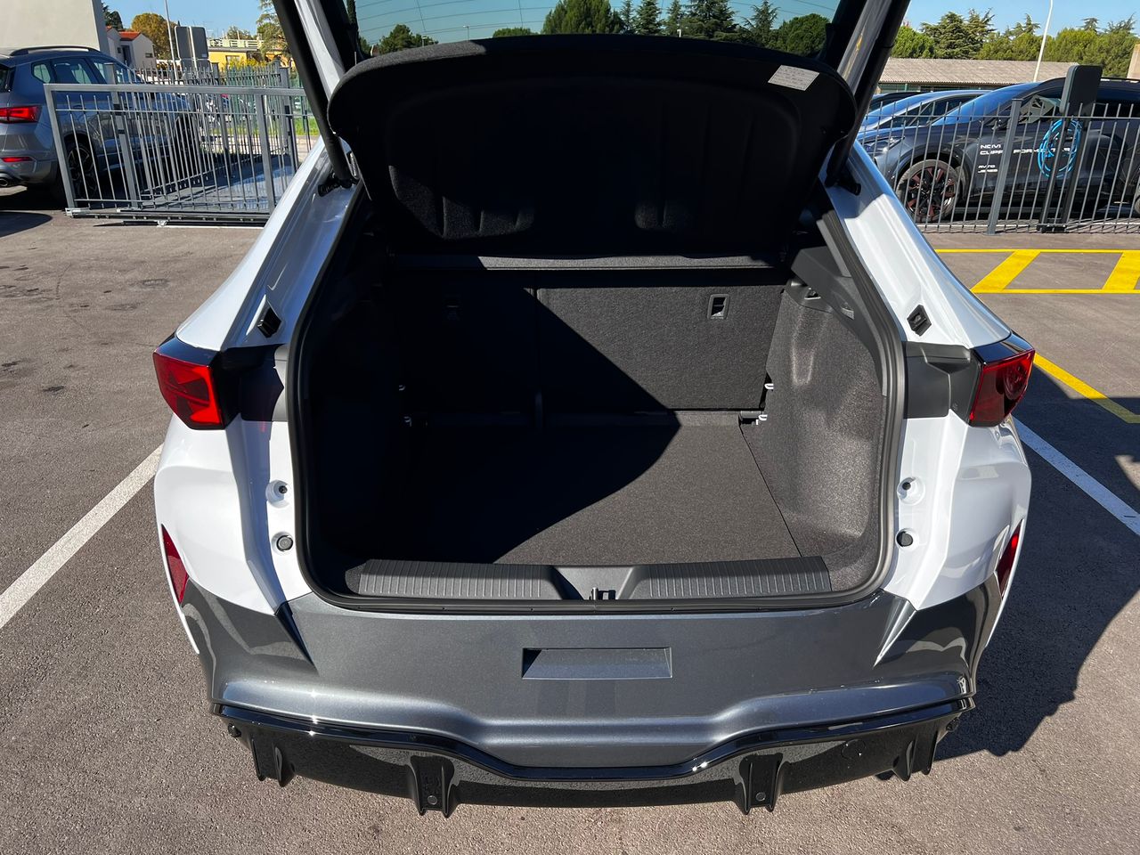 Zunanja slika - Cupra Tavascan - BEV 82KWH 210KW ENDURANCE FIRST ED AUTO - 13