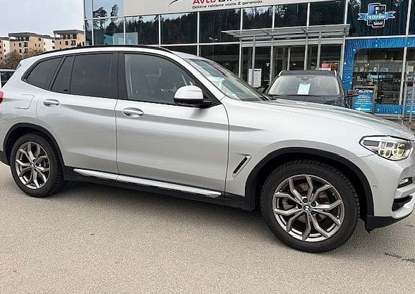 Zunanja slika - BMW X3 - serija : xDrive20d xLINE RADAR MATRIX VIRTUAL KLJUKA MEMORY - 4