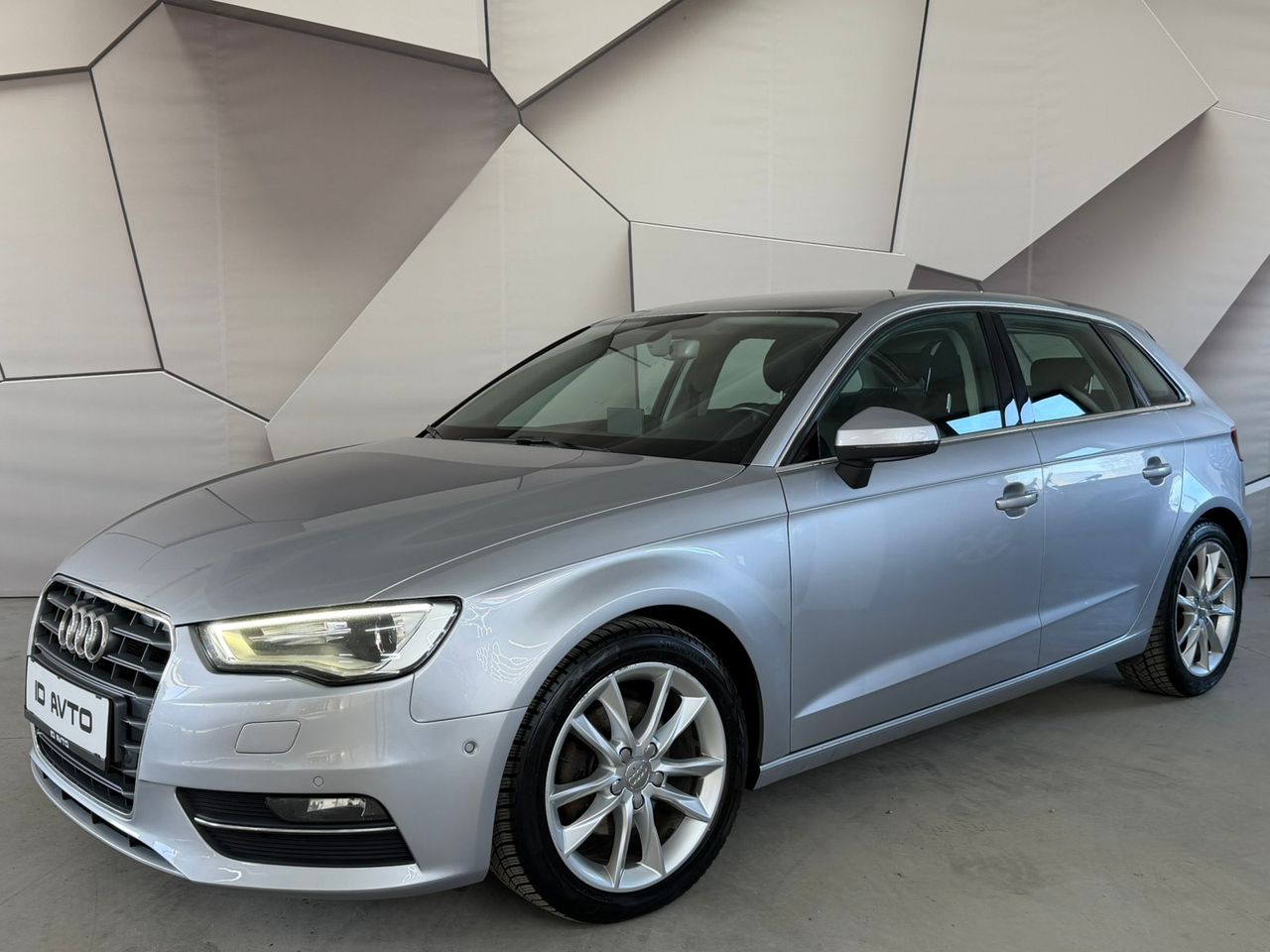 Zunanja slika - Audi A3 - 2,0 TDI Ambition - 1