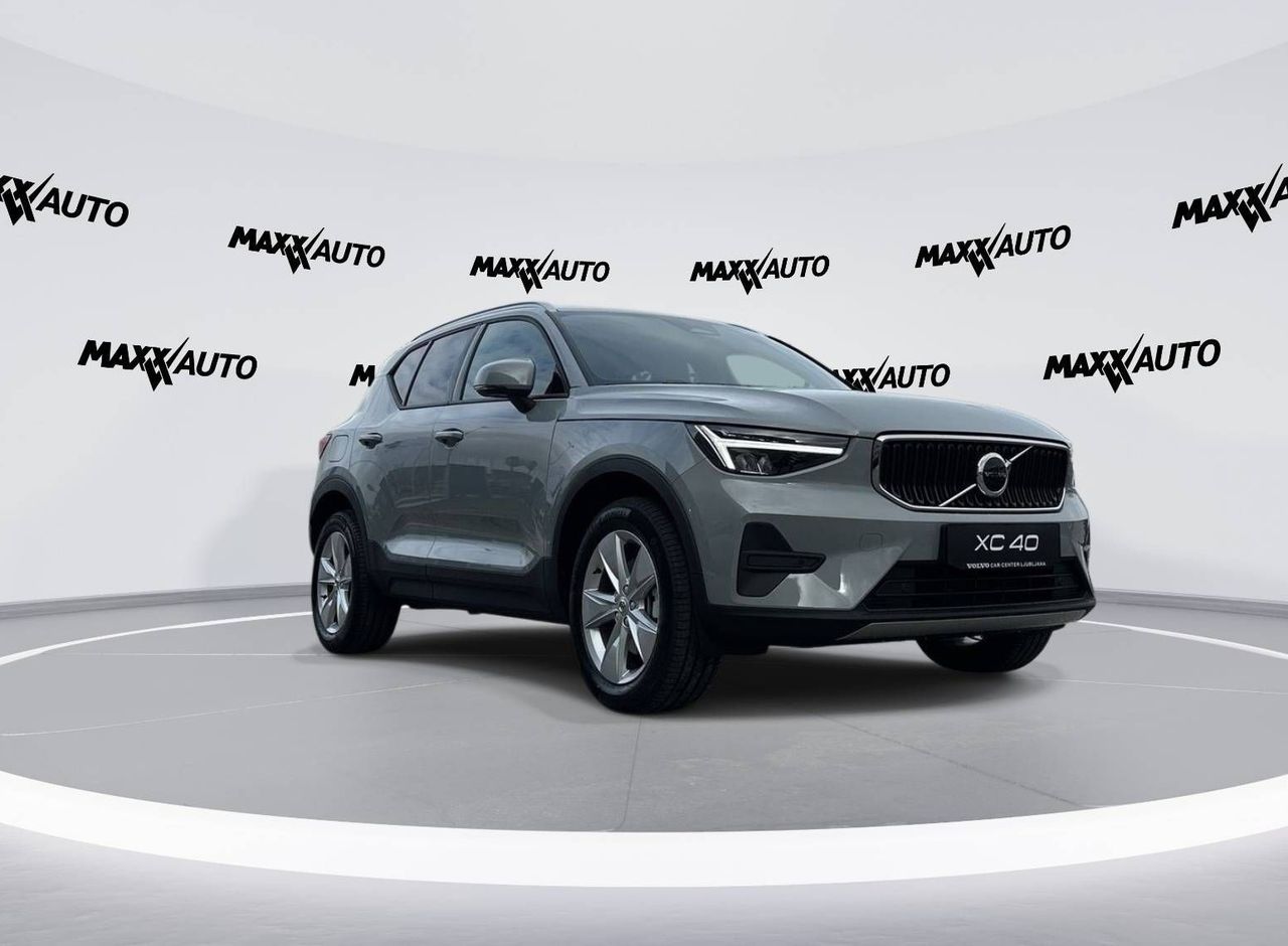 Zunanja slika - Volvo XC40 - B3P Core Avt. - 3