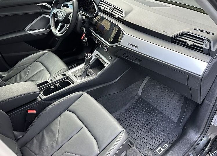 Zunanja slika - Audi Q3 - 45 TFSI e S tronic S line 180 245 - 11