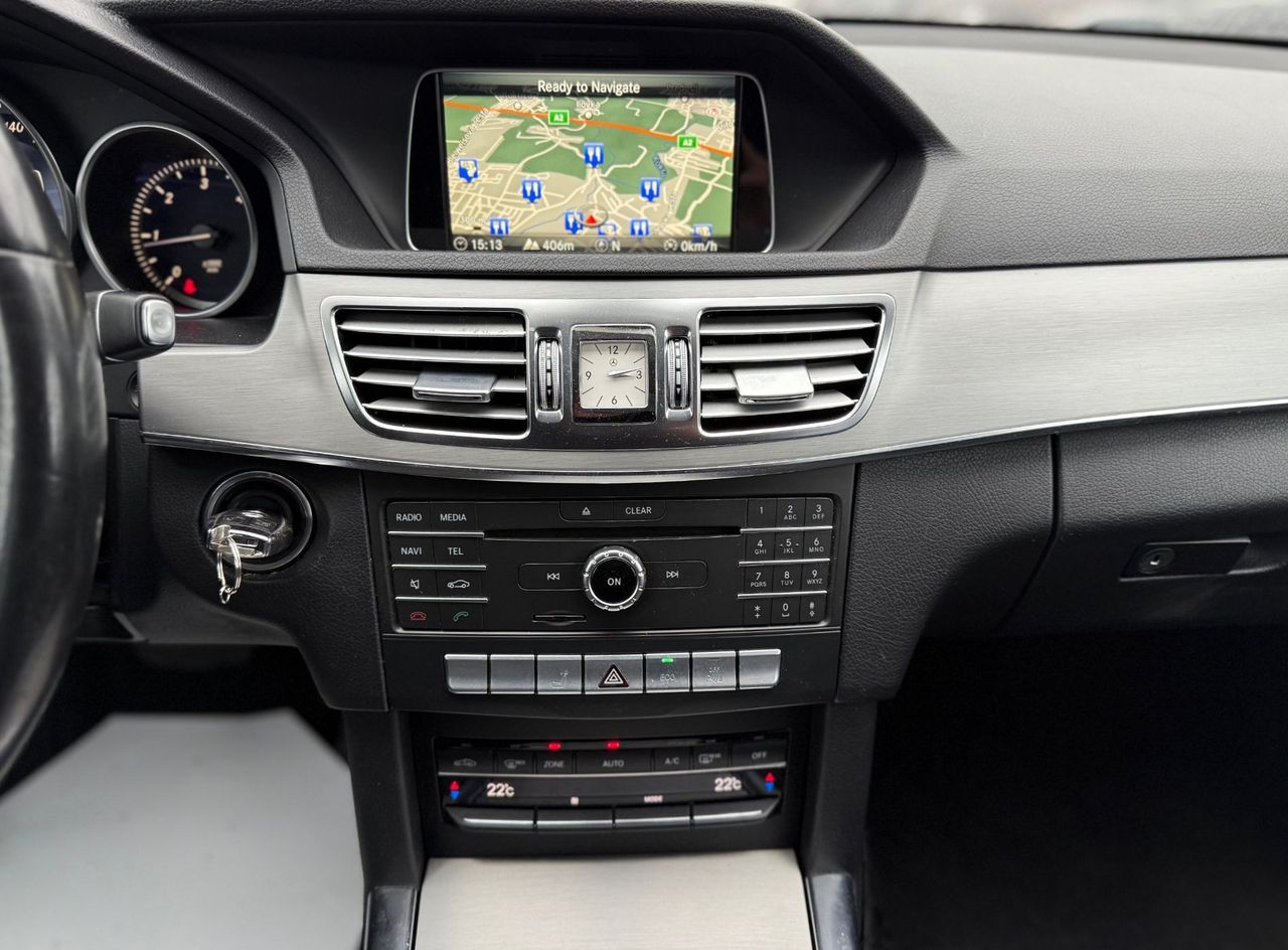 Zunanja slika - Mercedes-Benz E-Razred - E 200 BlueTEC ELEGANCE AUT. LED NAVI TEMPOMAT - 16