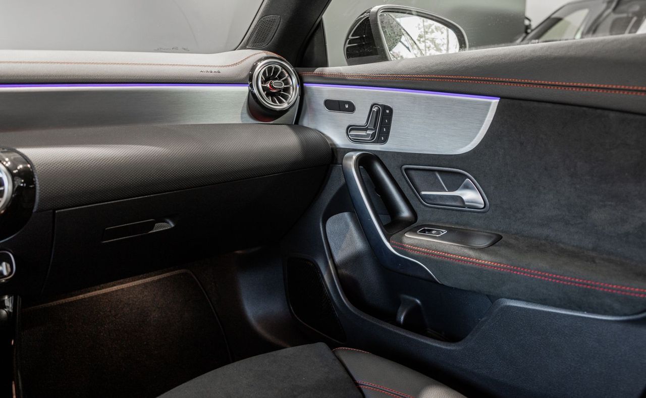 Zunanja slika - Mercedes-Benz CLA-Razred - CLA Shooting Brake CLA250-AMG-HEADUP-PANO-NAVI-ALCANTARA-MEMORY-A - 19
