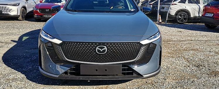 Zunanja slika - Mazda Mazda6e - 80 kWh Long Range TAKUMI PLUS - 2