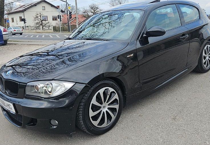 Zunanja slika - BMW Serija 1 - : 118d 143ks °M-PAKET° °STREŠNO OKNO° °XENON° - 1