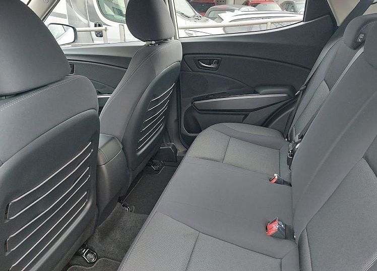 Zunanja slika - KG Mobility Tivoli - 1.5 GDI-T Fresh AVTOMATIK - 8