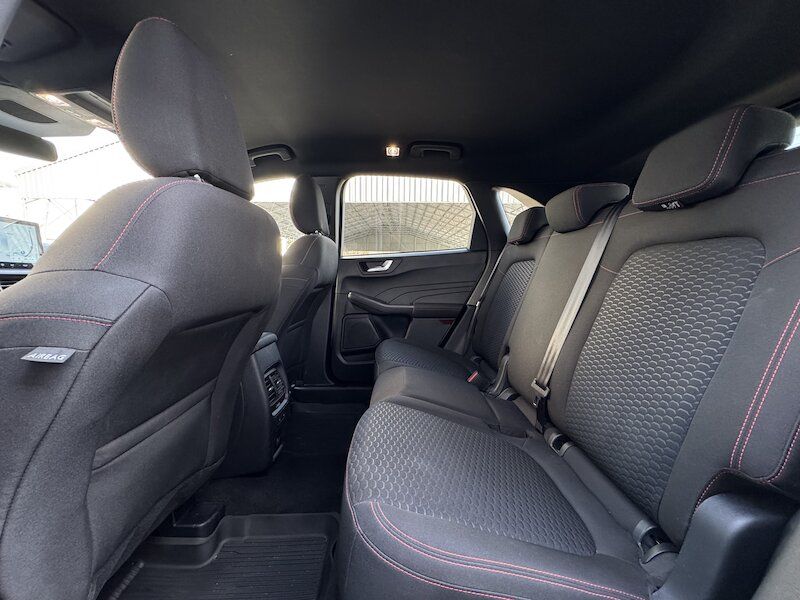 Zunanja slika - Ford Kuga - ST-LINE 1.5 EcoBoost 187KM AVT-A8 SLO 1.last ODLIČ - 9