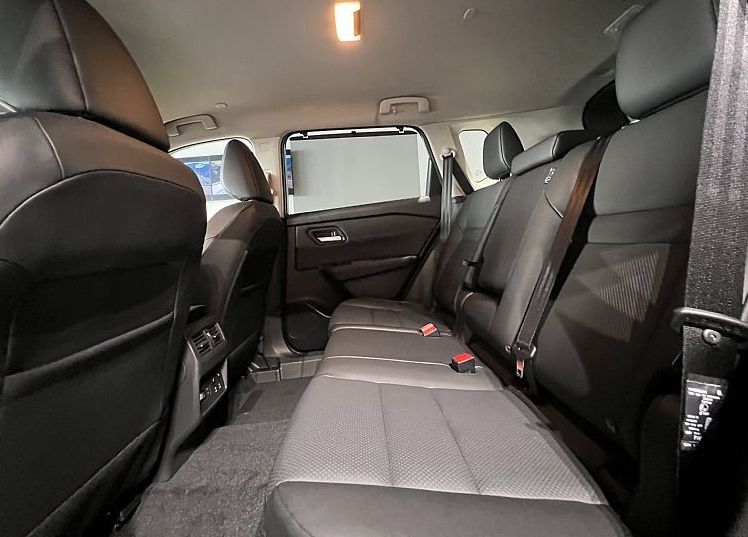 Zunanja slika - Nissan X-Trail - 1.5 HEV E-4ORCE 213 N-TREK 8 let jamstva - 9