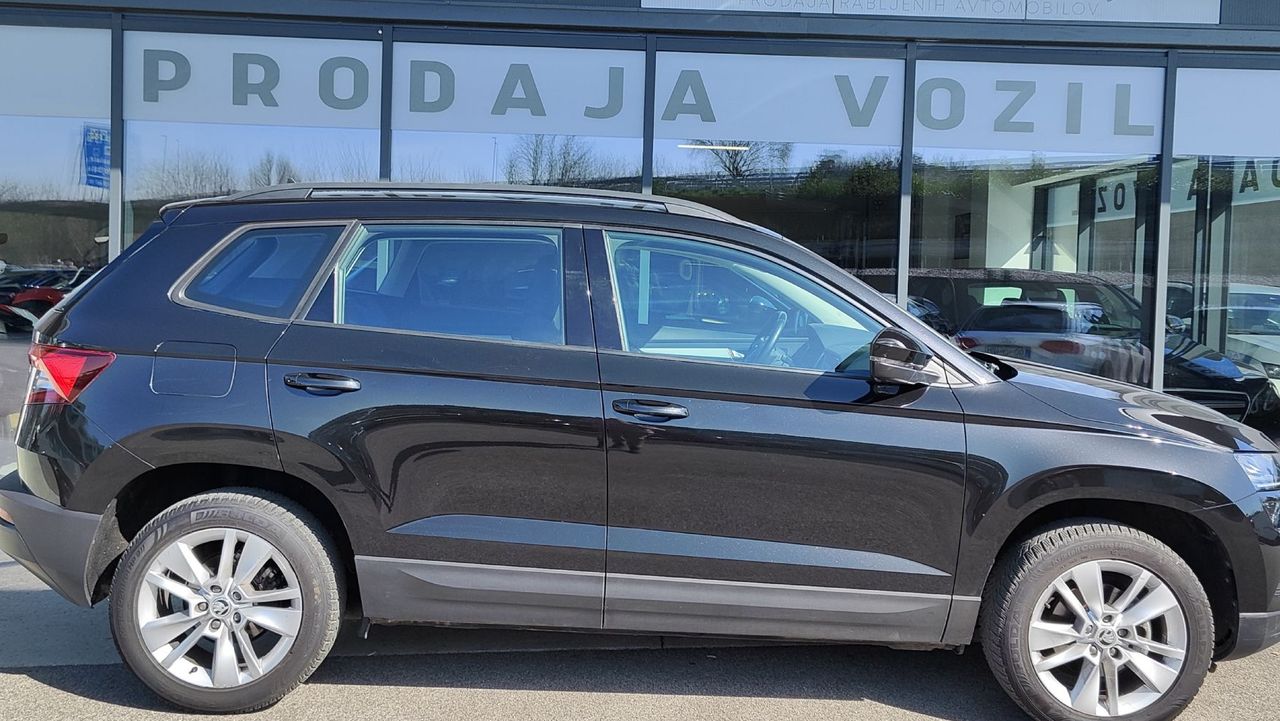 Zunanja slika - Škoda Karoq - Style 2.0 TDI DSG - 4