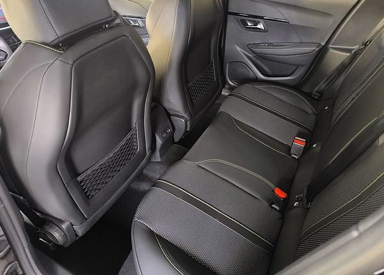 Zunanja slika - Peugeot 208 - GT HIBRID 110 e-DCT + BON ZA ZIMSKE GUME 300€ - 12