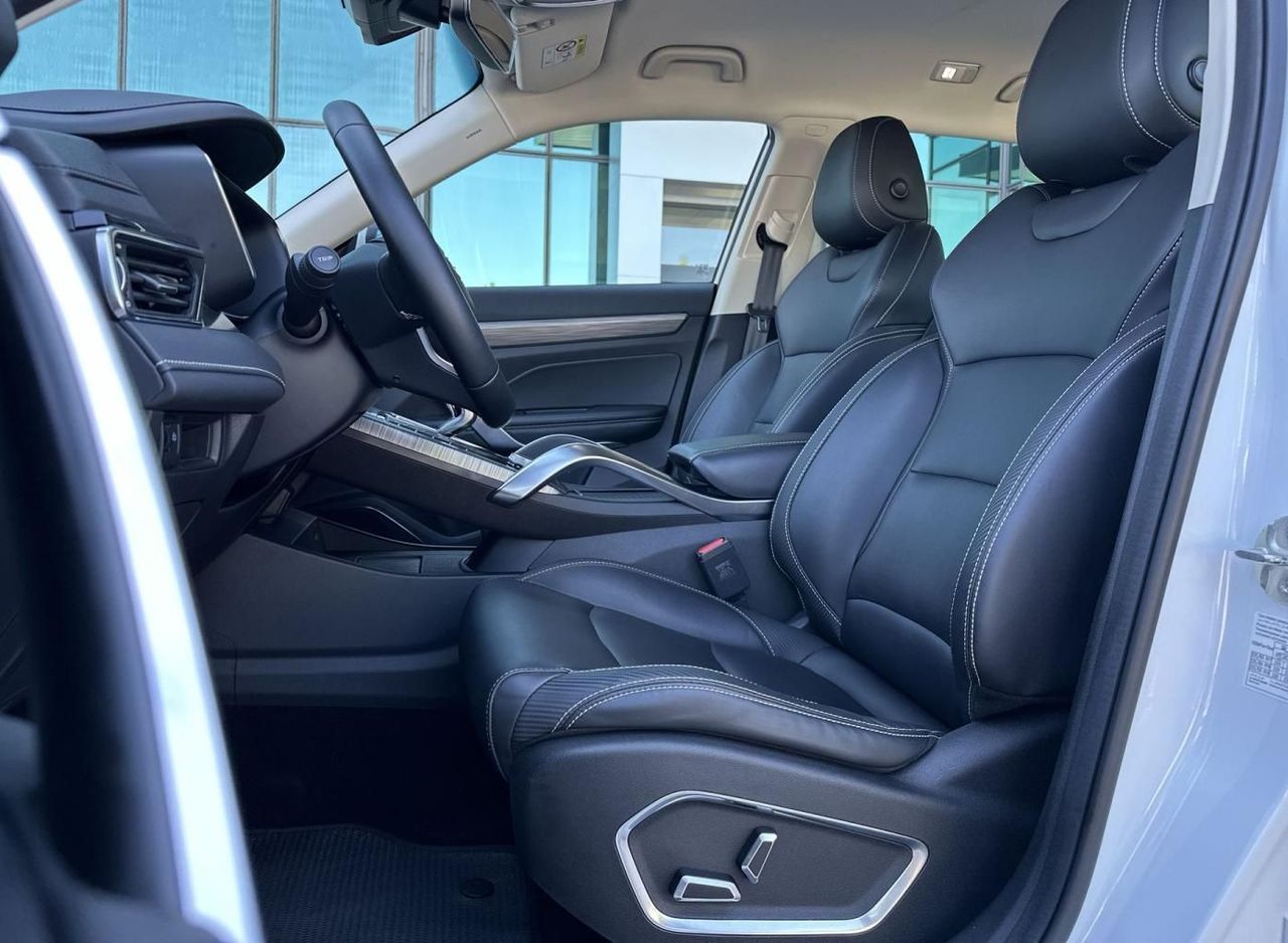 Zunanja slika - Geely Atlas Pro - 4WD 1.5 TD 48V EMS Flagship - 9