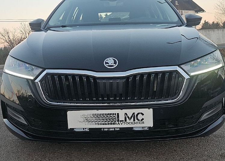 Zunanja slika - Škoda Octavia - 4X4 2.0 TDI 150ks °VIRTUAL°°DSG° °FULL-LED° - 2