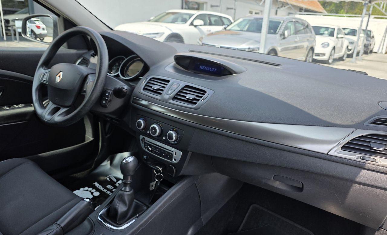 Zunanja slika - Renault Megane - Mégane Coupé 1,5 dCi 95 TEMP KLIMA KLJUKA - 10