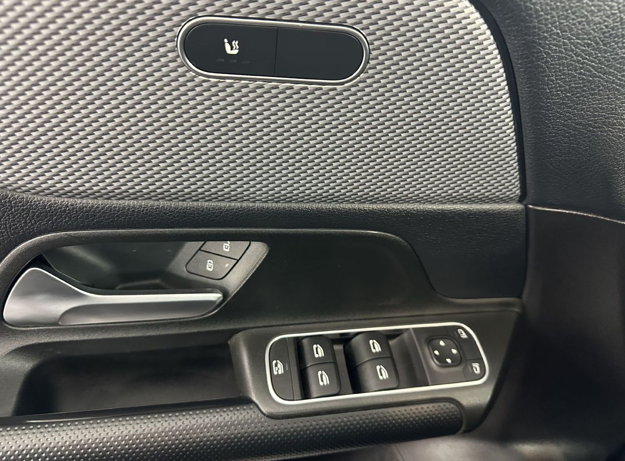 Zunanja slika - Mercedes-Benz GLB-Razred - GLB 200 d 4MATIC Avt.NEMŠKI.KAMERA.PANORAMA.NAVI - 13