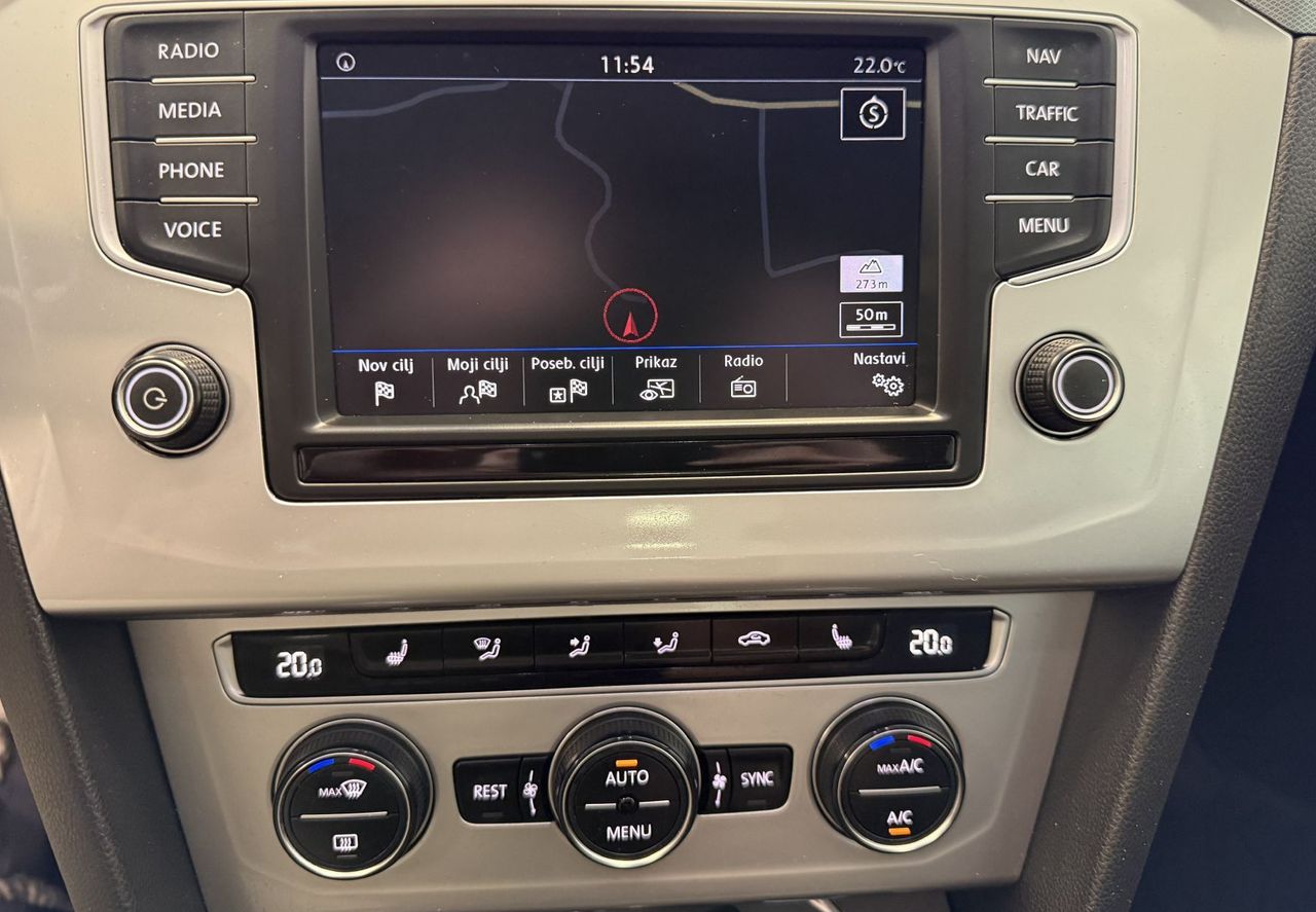 Zunanja slika - VW Passat - 1.6 TDI BMT Comfortline -FULL LED-NAVI-ACC-ALU- - 12