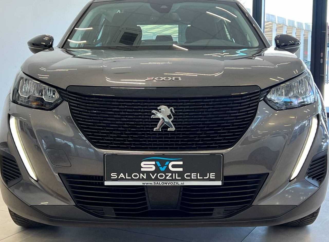 Zunanja slika - Peugeot 2008 - 1.2-JAMSTVO-1.LASTNIK-ODLIČEN-OBROK ŽE OD 137€ - 2