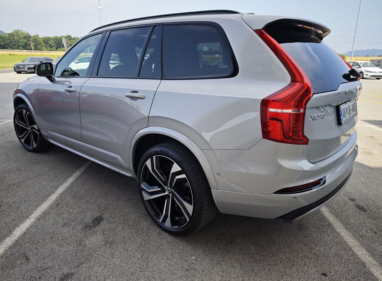 Zunanja slika - Volvo XC90 - B5 Ultimate Bright 7SED AWD ZRAČNO PANO KAM360 - 4