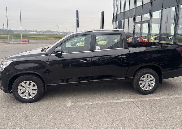 Zunanja slika - KG Mobility Musso - 2.2XDI VENTURE 4X4 M T - 8