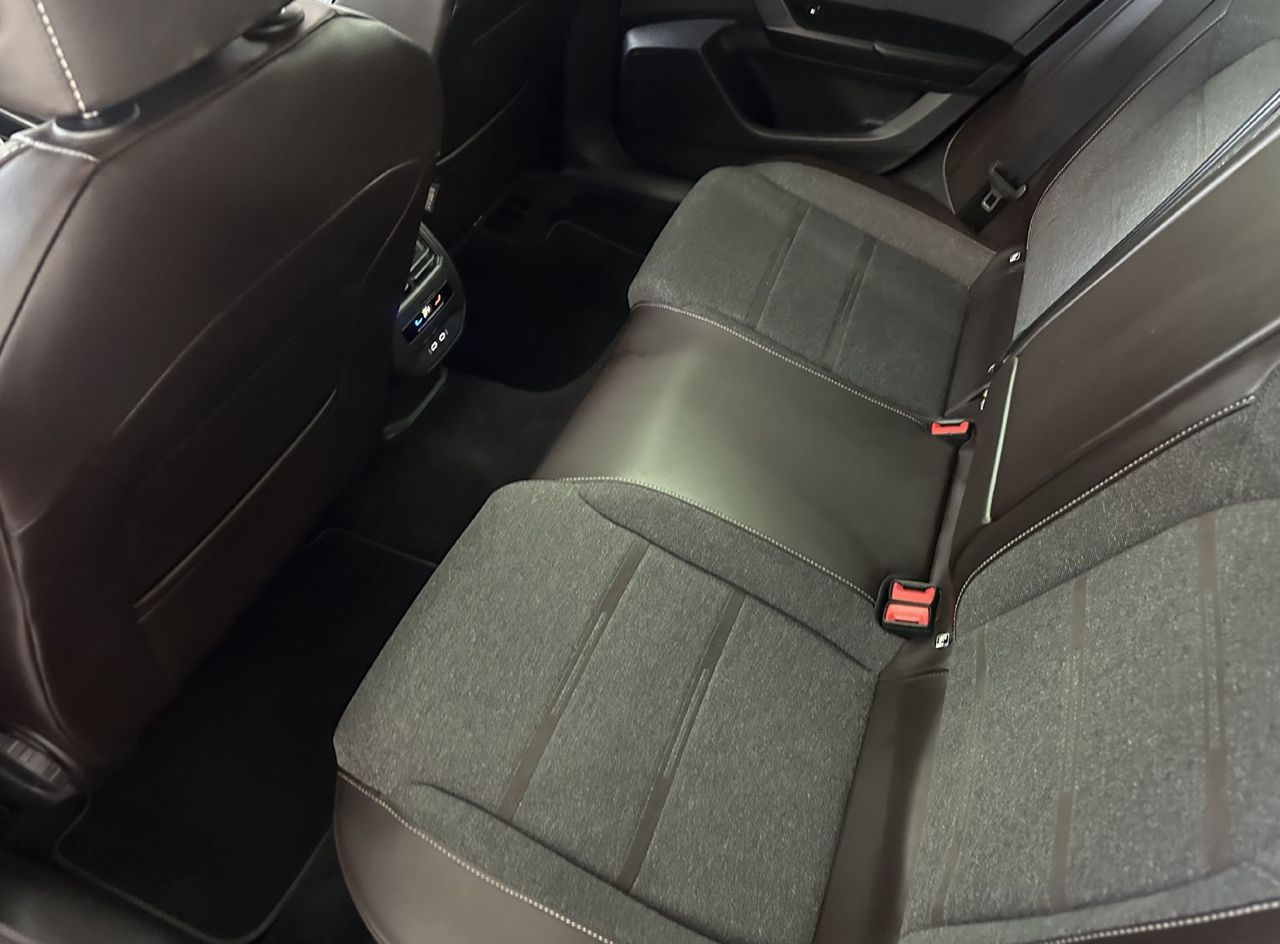 Zunanja slika - Seat Leon - 1.5 ETSI 110KW XCELLENCE.LED.KAMERA.PANORAMA - 7