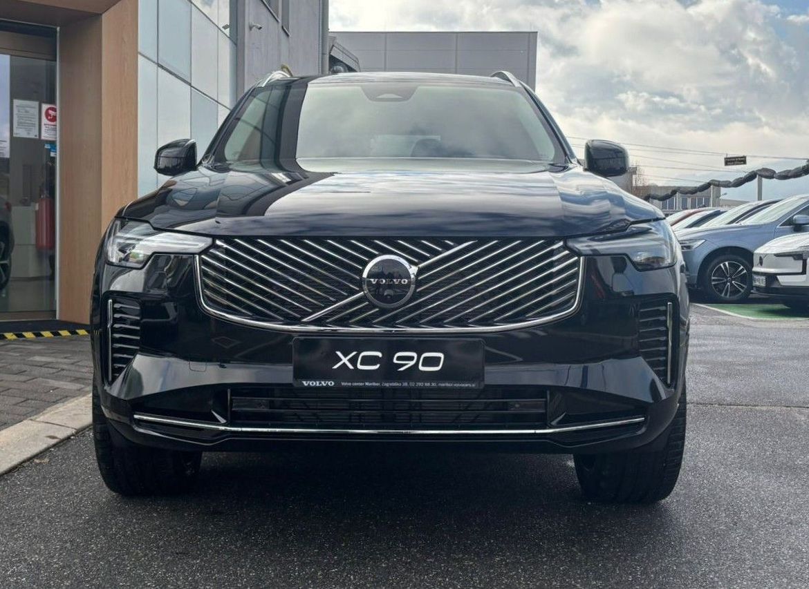 Zunanja slika - Volvo XC90 - B5P Plus Bright 7s AWD 3 leta garancije+3 servisi - 2