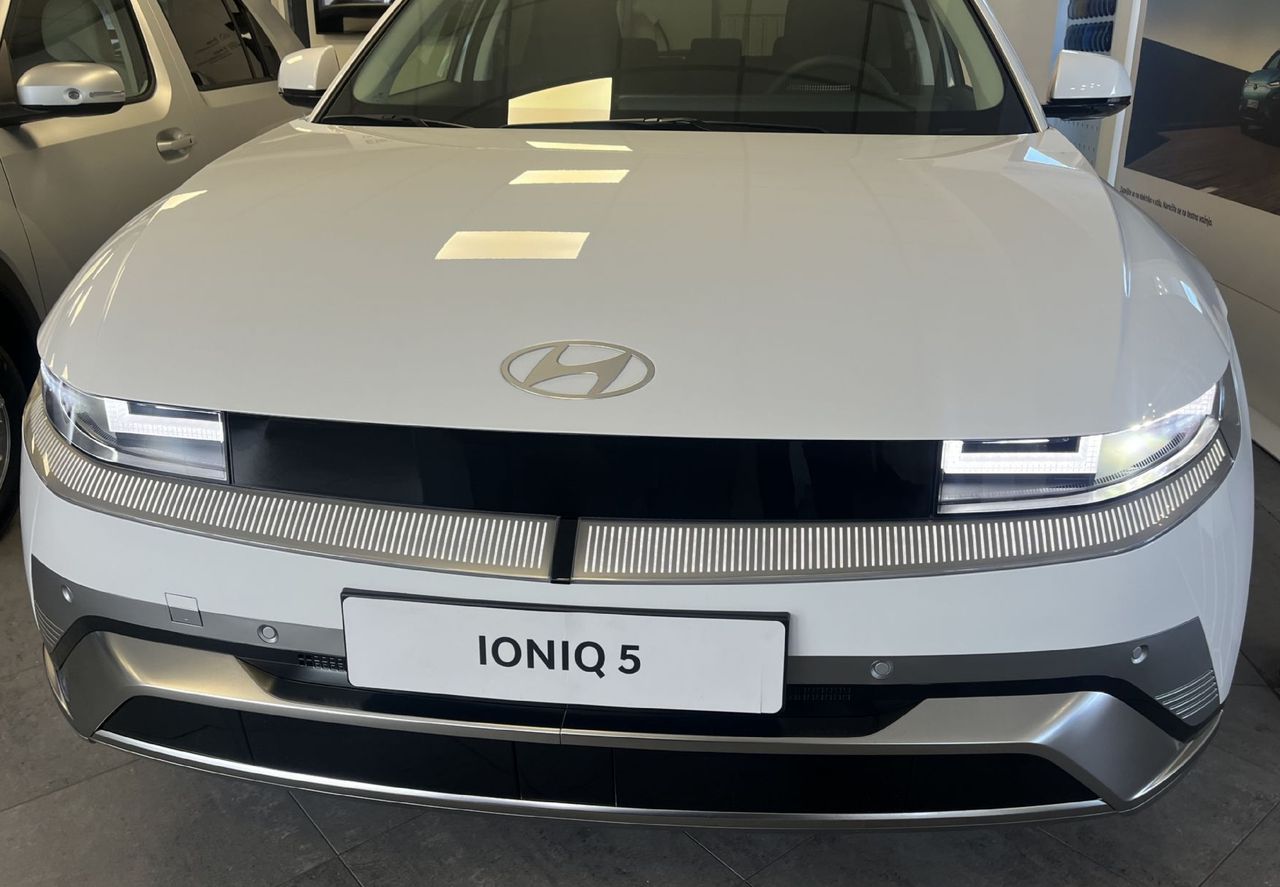 Zunanja slika - Hyundai Ioniq 5 - 84 kWh PREMIUM - 18
