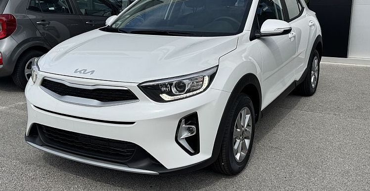 Zunanja slika - KIA Stonic - 1.2 DPI 57.9 kW LX Urban+ MT - 7