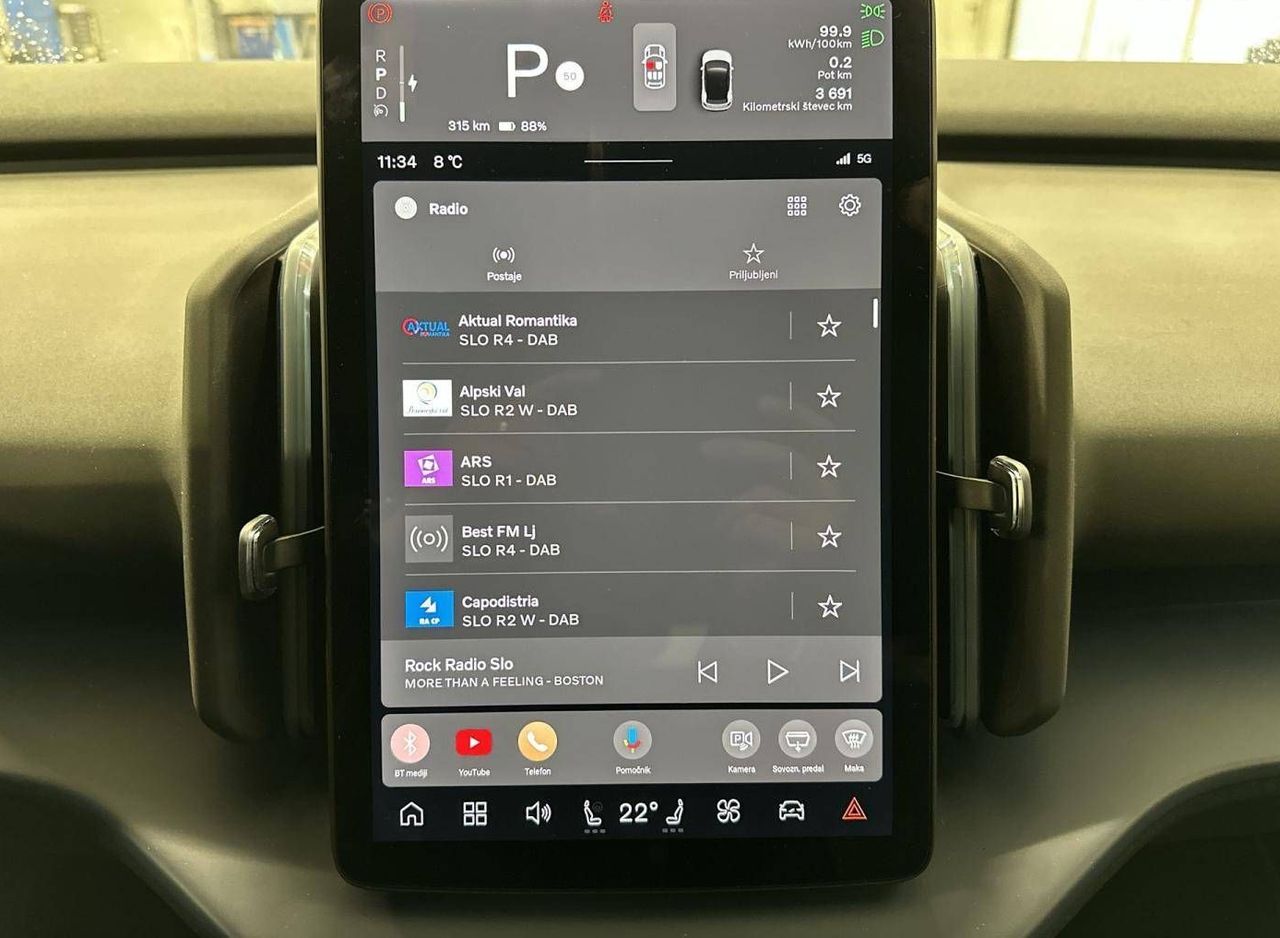 Zunanja slika - Volvo EX30 - Core Single Motor Extended Range-cena s subvenci - 15