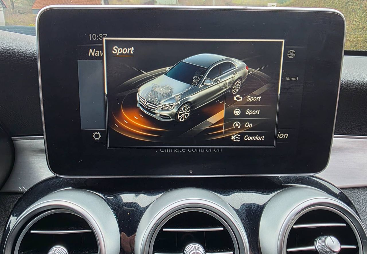 Zunanja slika - Mercedes-Benz C-Razred - 250CDI-AVT-AMG LINE-1 LASTNIK-SERVISNA KNJIGA-ACC - 16