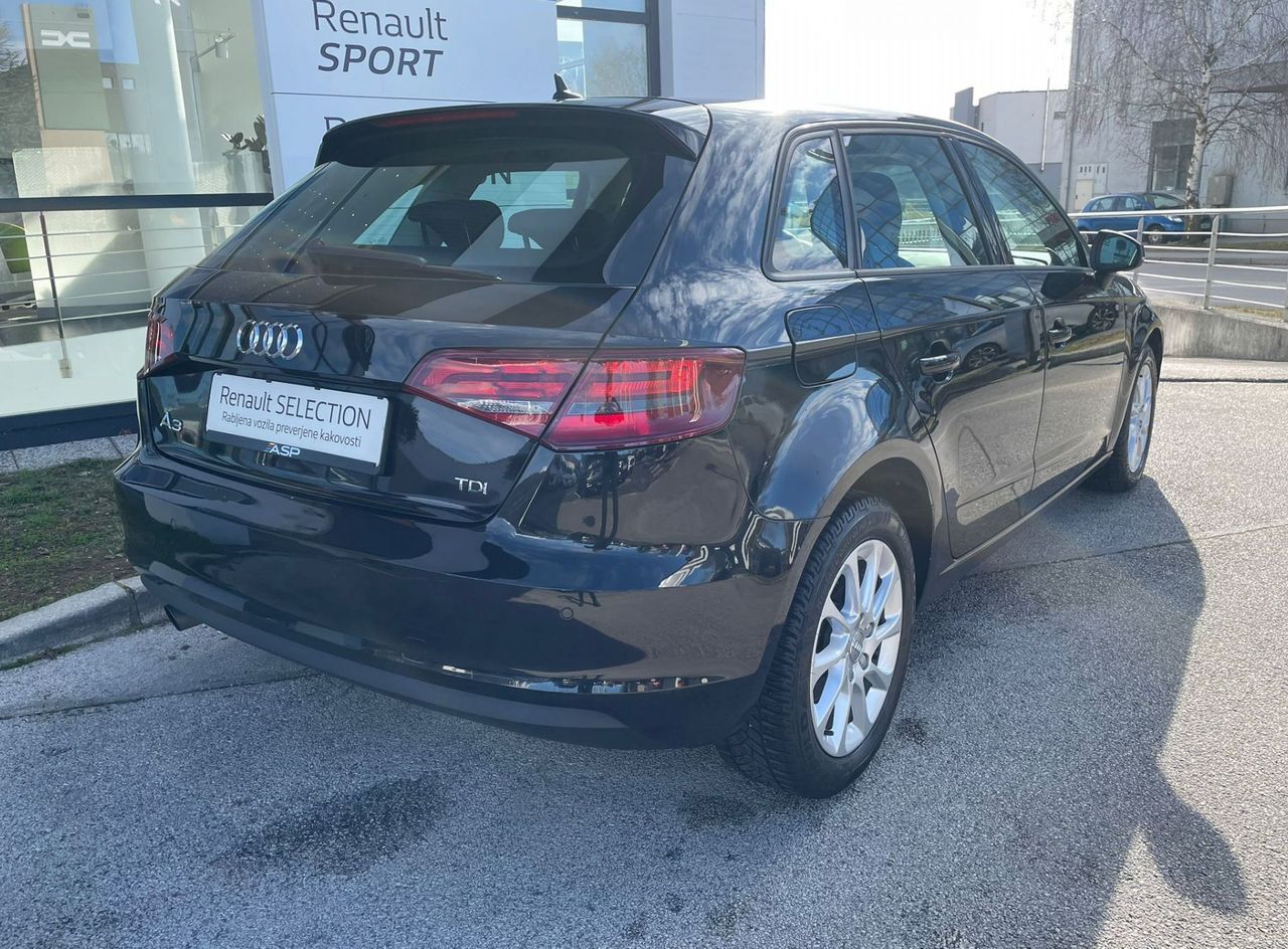 Zunanja slika - Audi A3 - 1.6 TDI Ambiente S tronic - 7