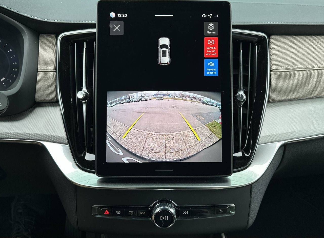 Zunanja slika - Volvo XC90 - B5 P Core Bright 7s AT AWD 3 leta gar. + 3 serv. - 17