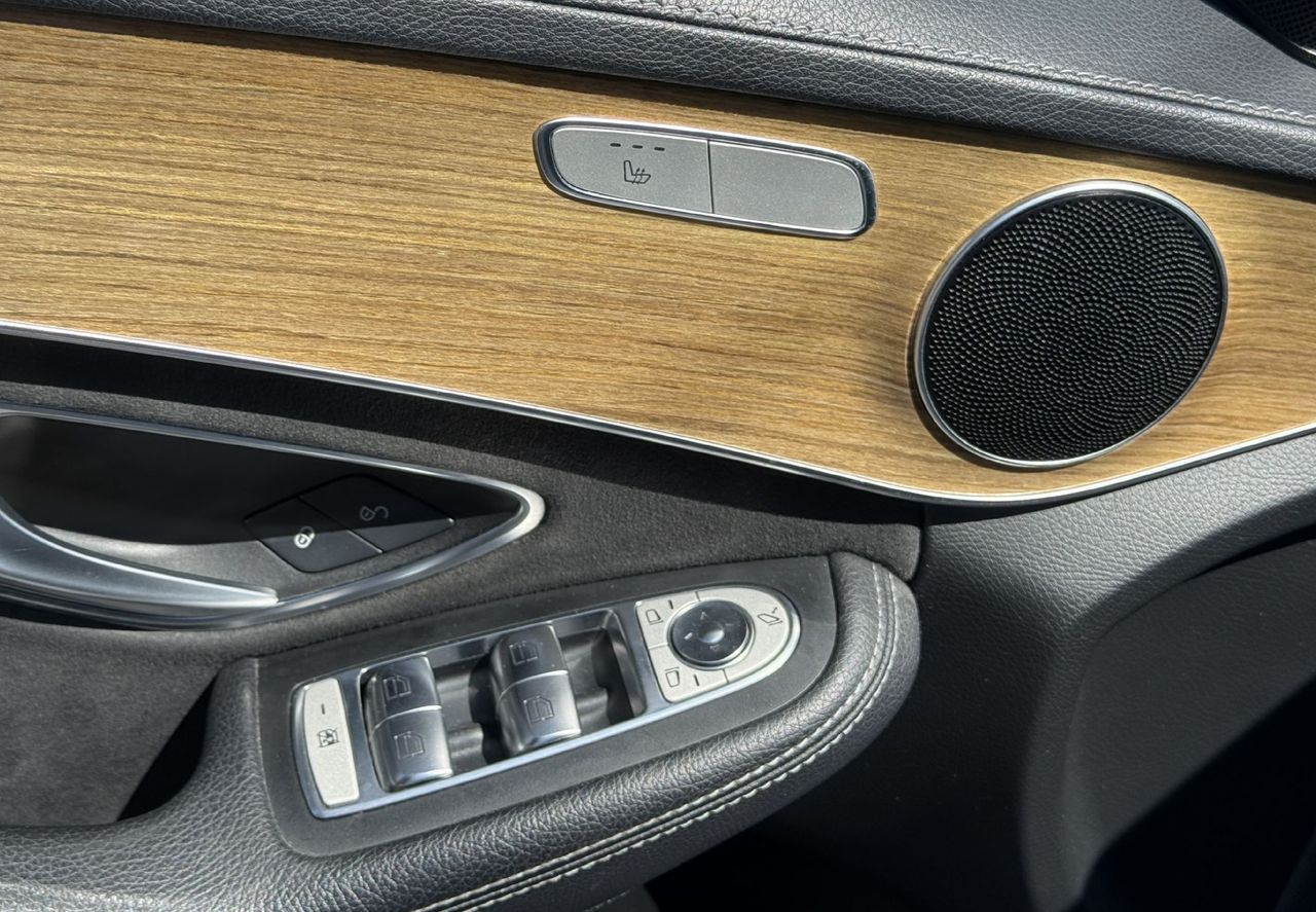 Zunanja slika - Mercedes-Benz C-Razred - C200d T PANO-FULLED-ACC-EL.PRT-NAVI-BT-360-AMBIENT - 12