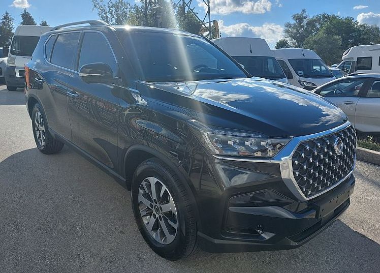 Zunanja slika - SsangYong Rexton - 2.2 XDi LIMITED 4WD A T - 3