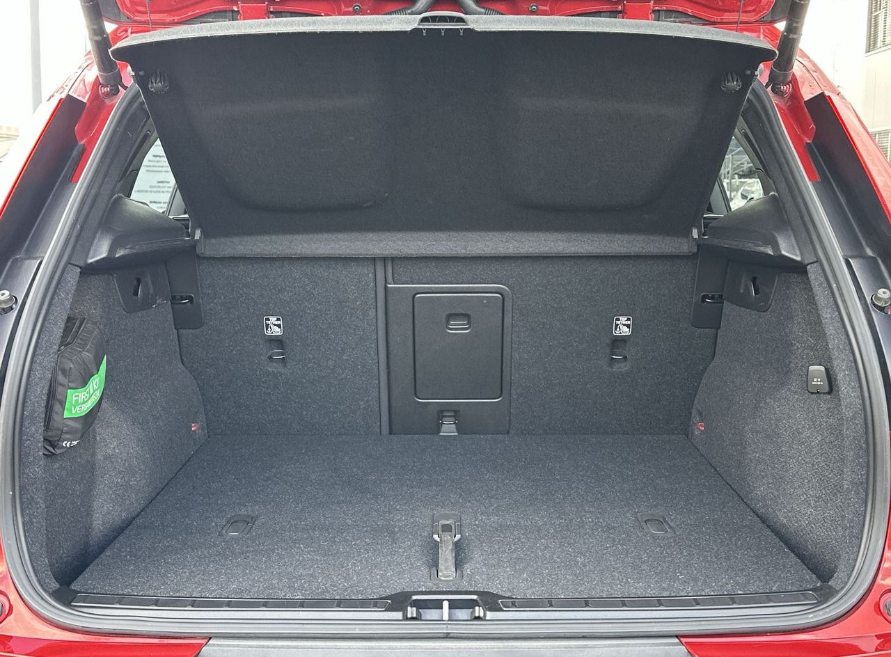 Zunanja slika - Volvo XC40 - T2 AUT Momentum - 15