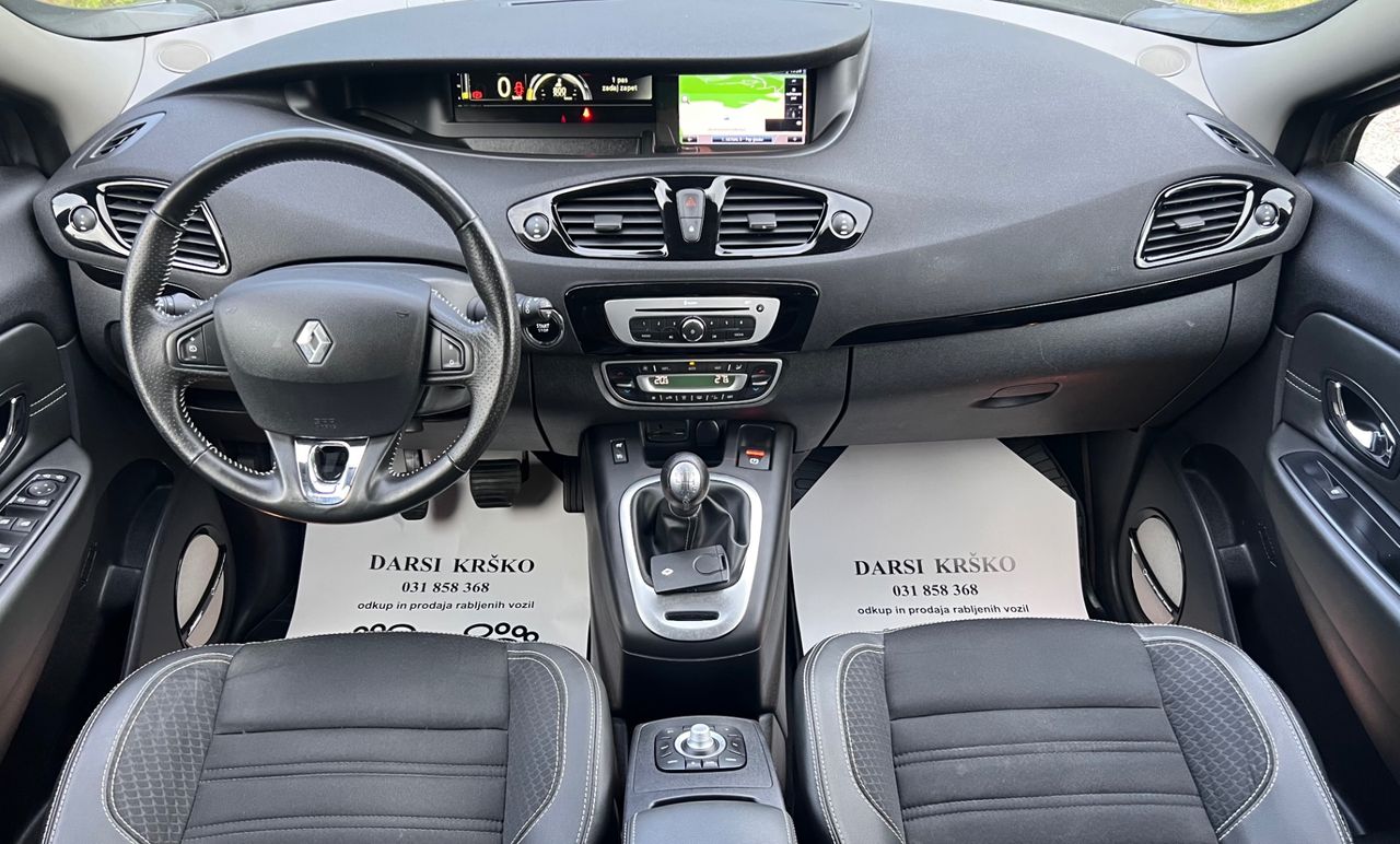 Zunanja slika - Renault Grand Scenic - Bose TCe 130PS 7SEDEŽEV LED NAVI PDC ALU17 - 1