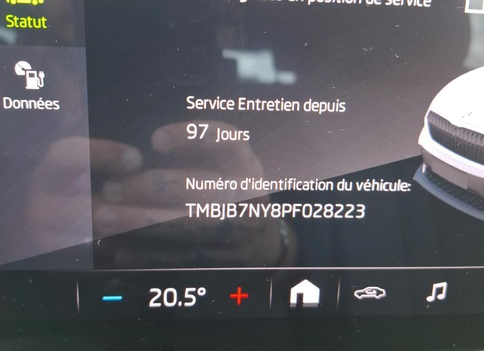 Zunanja slika - Škoda Enyaq - IV 132 kw.KAMERA.NAVI.USNJE.LED.2023-3000€ SUBVENCIJA - 14