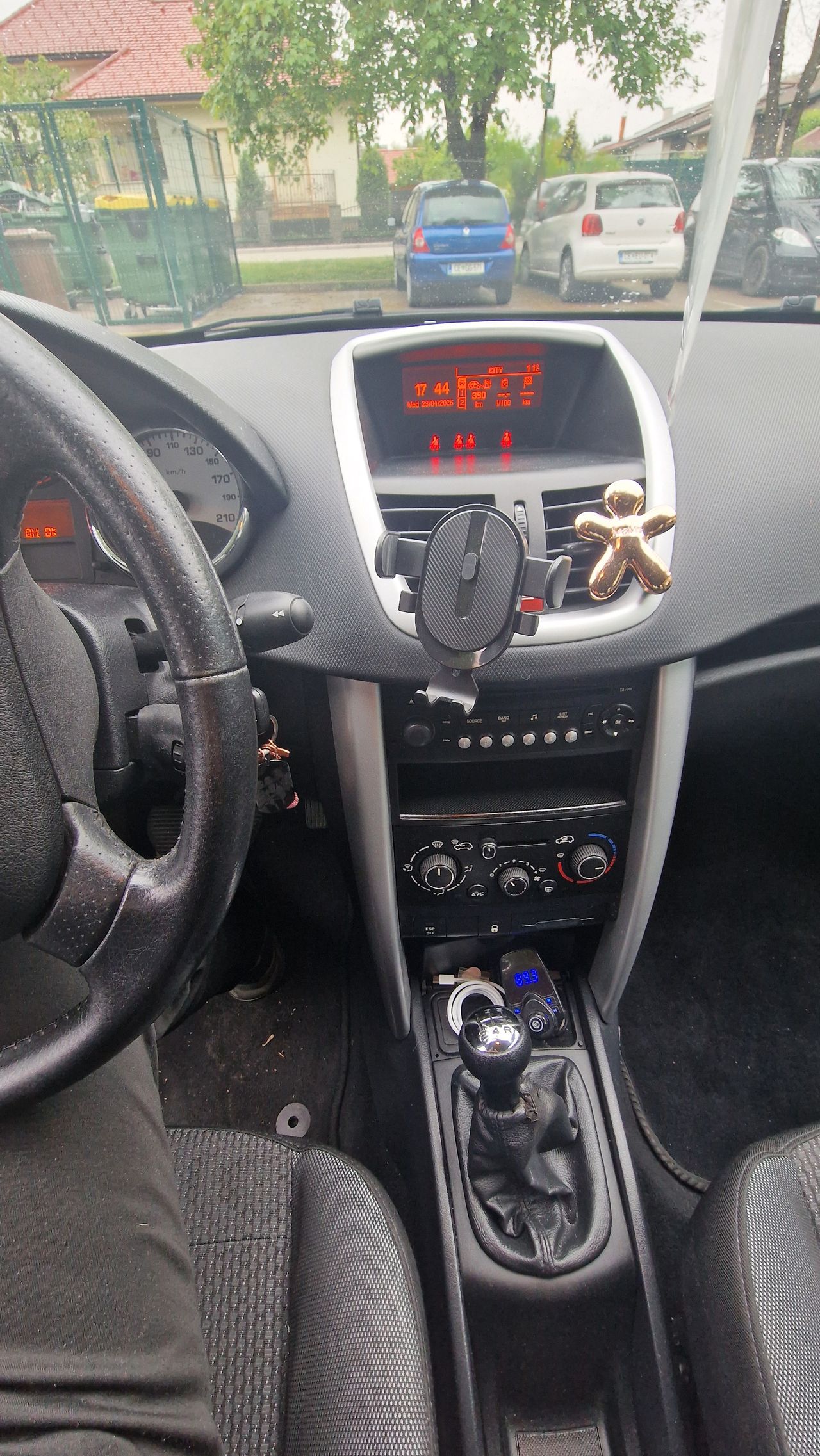 Notranja slika - Peugeot - 207 Active 1,4 - 7