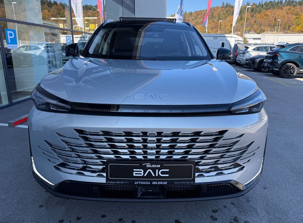Zunanja slika - Baic X7 - 1.5T 7DCT ACC+KAMERA+LED+DAB - NA ZALOGI - 2